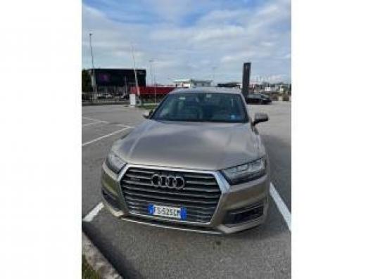 usato AUDI Q7