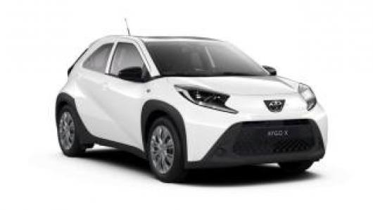 usato TOYOTA Aygo X