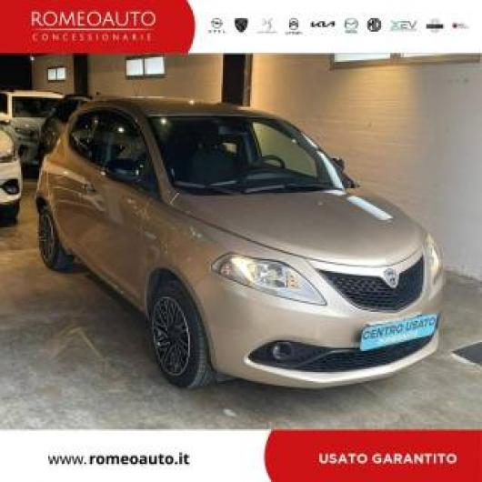 usato LANCIA Ypsilon