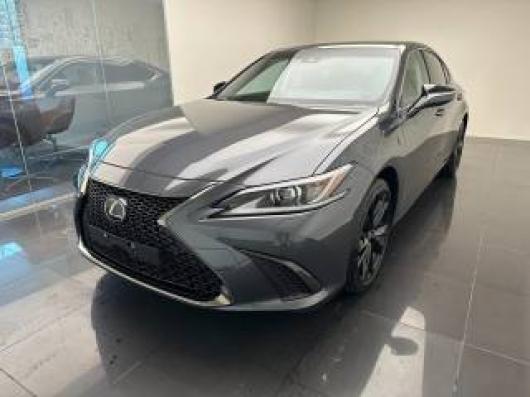 nuovo LEXUS ES 300