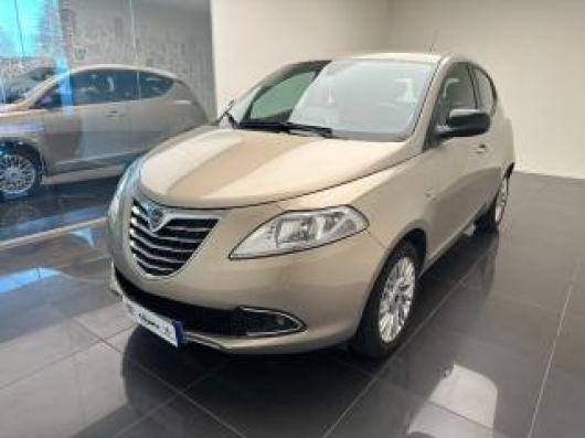 usato LANCIA Ypsilon