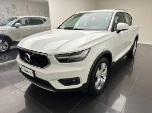 usato VOLVO XC40