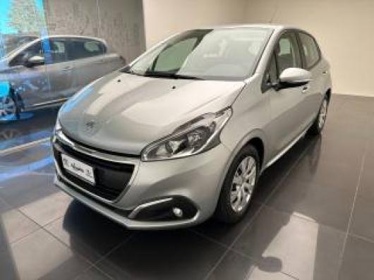 usato PEUGEOT 208