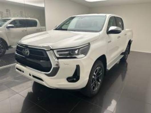 nuovo TOYOTA Hilux