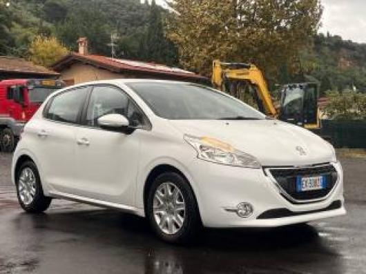 usato PEUGEOT 208