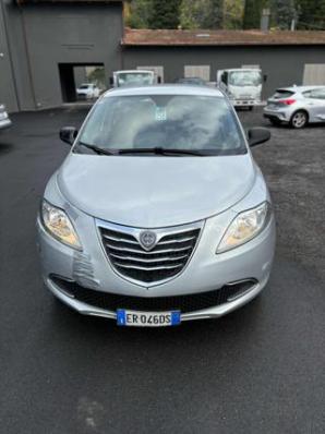 usato LANCIA Ypsilon