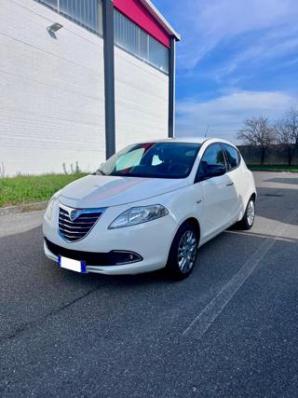 usato LANCIA Ypsilon