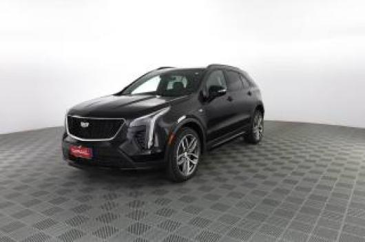 usato CADILLAC XT4