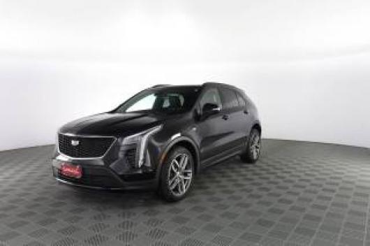 usato CADILLAC XT4