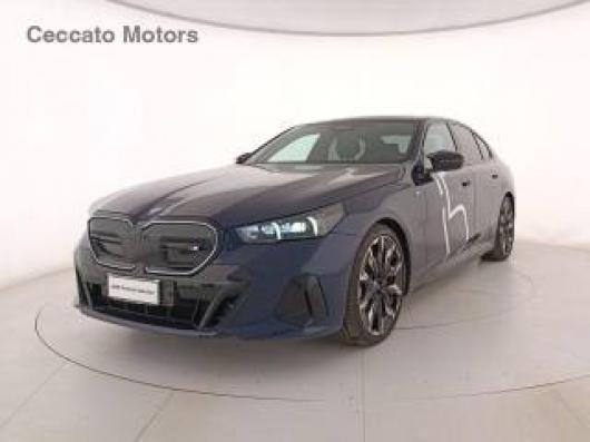 Km 0 BMW i5