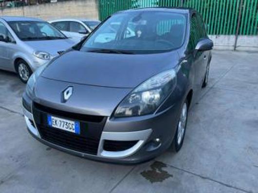 usato RENAULT Scenic