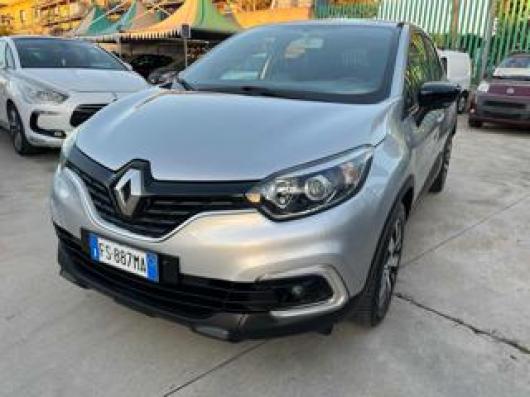 usato RENAULT Captur