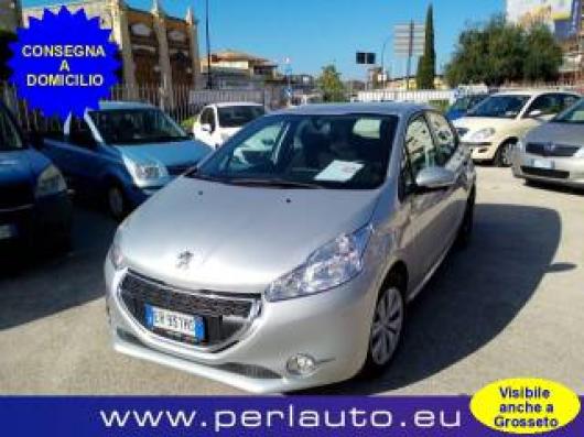 usato PEUGEOT 208