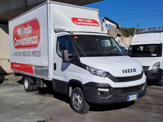 usato IVECO Daily 35C14 Cassa furgone in lega 2017