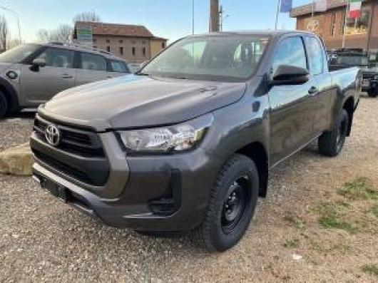 nuovo TOYOTA Hilux