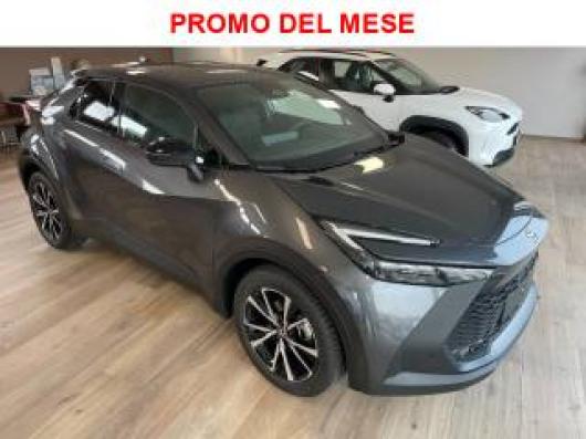 nuovo TOYOTA C HR