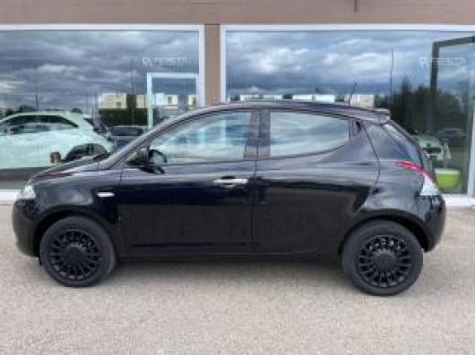 Km 0 LANCIA Ypsilon