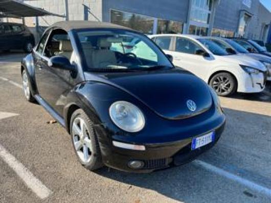 usato VOLKSWAGEN New Beetle