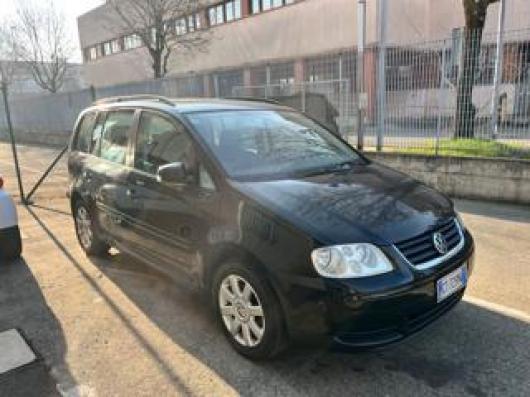 usato VOLKSWAGEN Touran