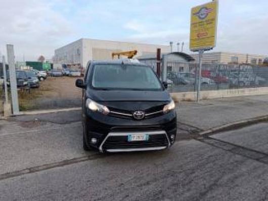 usato TOYOTA Proace Verso