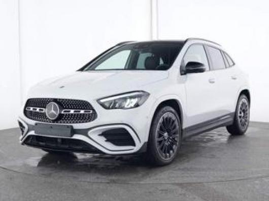 usato MERCEDES GLA 200