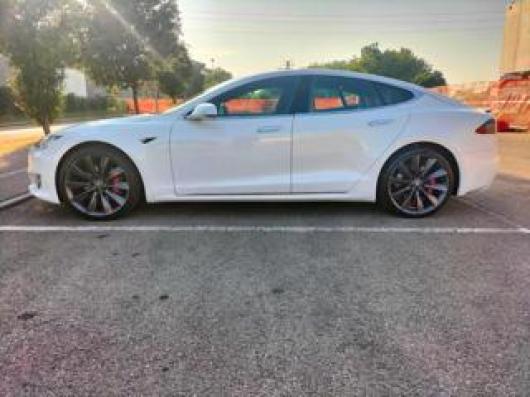 usato TESLA Model S