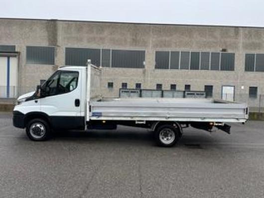 usato IVECO Daily