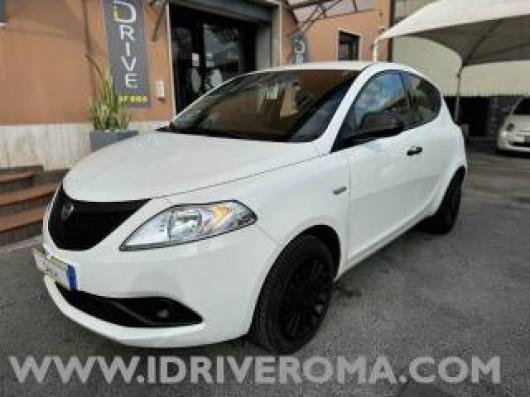 usato LANCIA Ypsilon