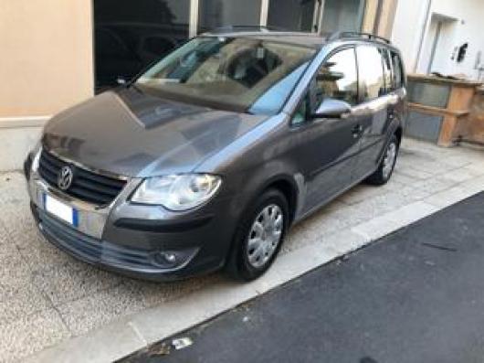 usato VOLKSWAGEN Touran