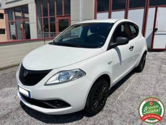 usato LANCIA Ypsilon