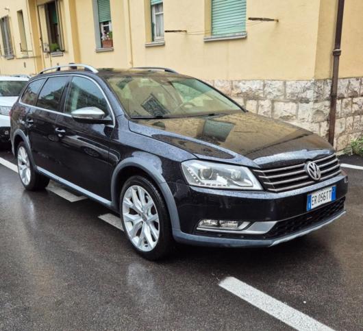 usato VOLKSWAGEN Passat