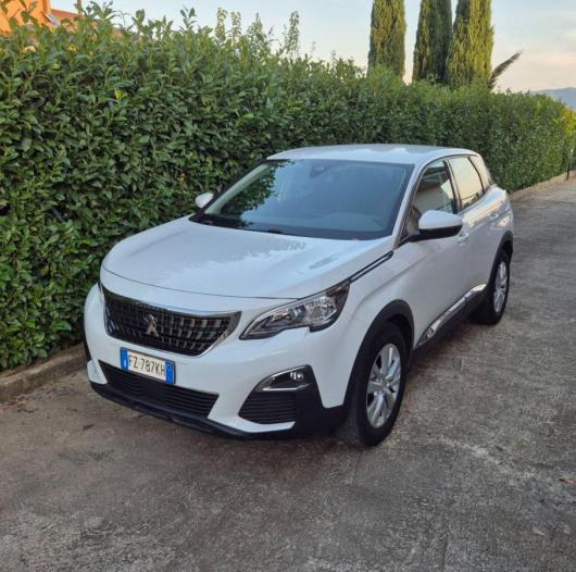 usato PEUGEOT 3008