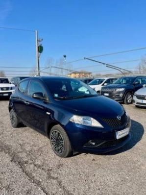 usato LANCIA Ypsilon