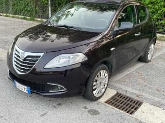 usato LANCIA Ypsilon