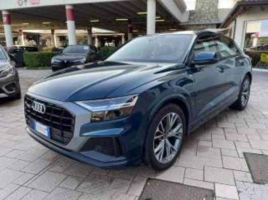 usato AUDI Q8