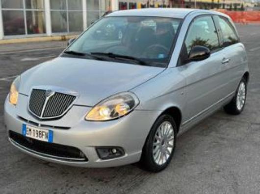 usato LANCIA Ypsilon