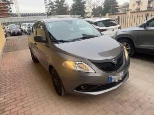 usato LANCIA Ypsilon