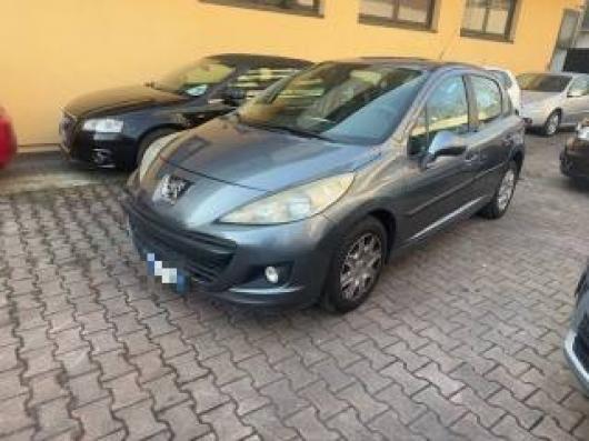 usato PEUGEOT 207