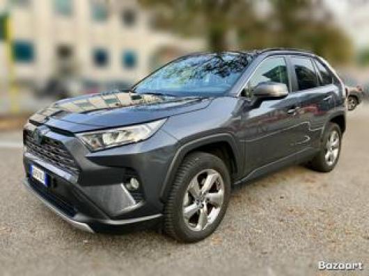 usato TOYOTA RAV 4