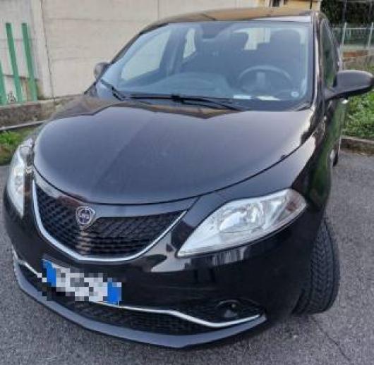 usato LANCIA Ypsilon