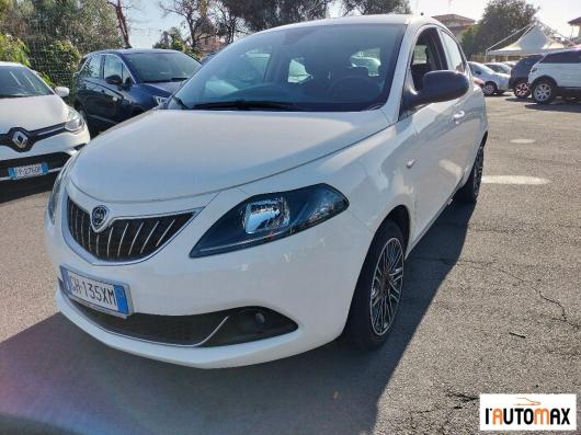 usato LANCIA Ypsilon