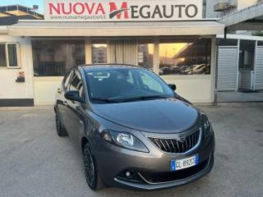 usato LANCIA Ypsilon