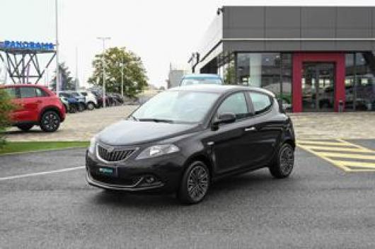 usato LANCIA Ypsilon