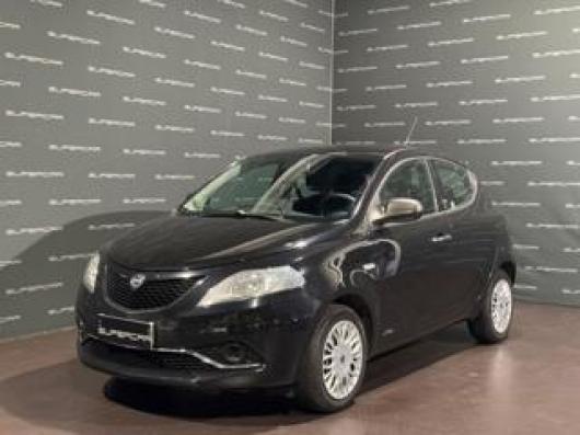 usato LANCIA Ypsilon