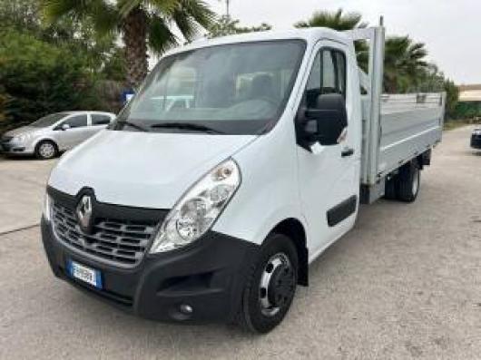 usato RENAULT Master