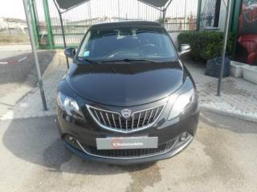 usato LANCIA Ypsilon