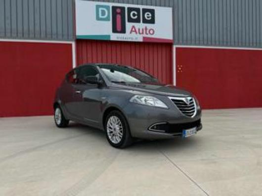 usato LANCIA Ypsilon