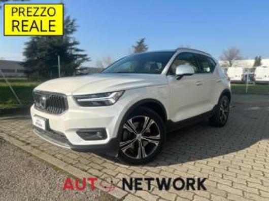 usato VOLVO XC40