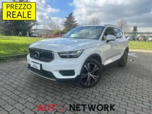 usato VOLVO XC40