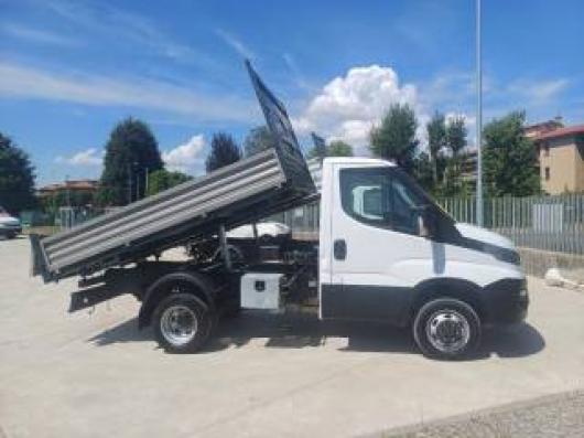 usato IVECO Daily